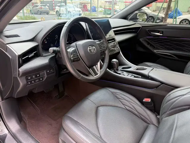 Toyota Avalon — Фото автомобиля 4
