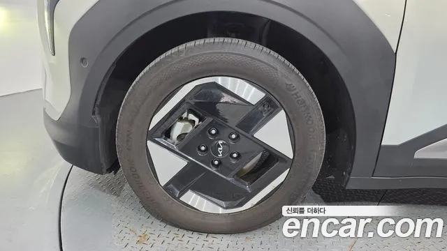 Kia EV3 — Фото автомобиля 5
