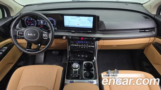 Kia Carnival Generation 4 — Фото автомобиля 7