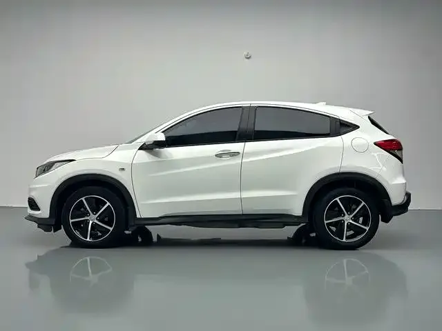 Honda Vezel — Фото автомобиля 12