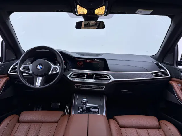 BMW X7 — Фото автомобиля 16