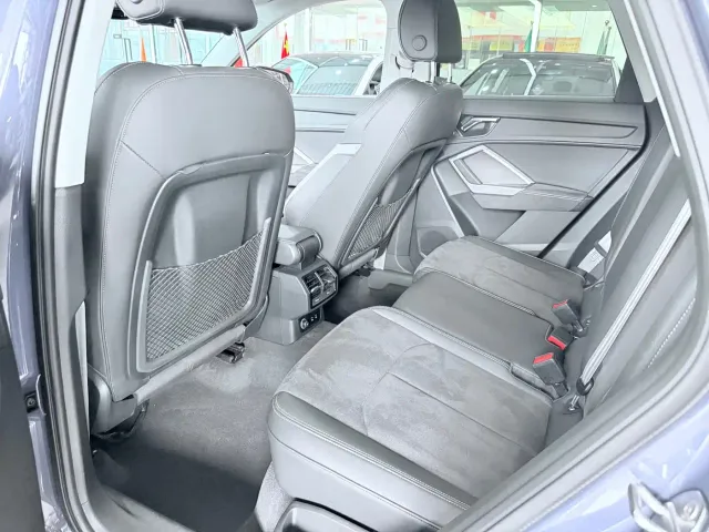 Audi Q3 — Фото автомобиля 5