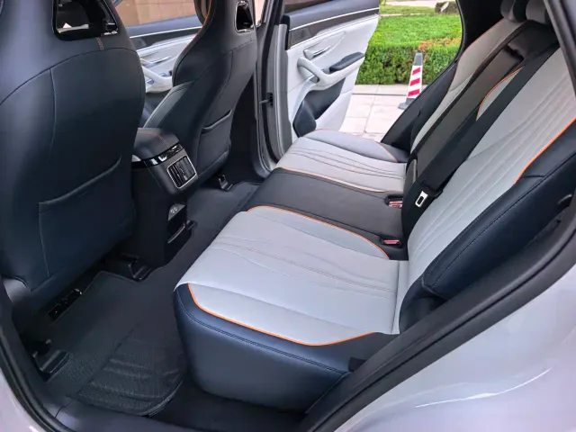 BYD Song PLUS — Фото автомобиля 8