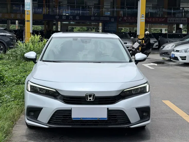 Honda Civic — Фото автомобиля 2