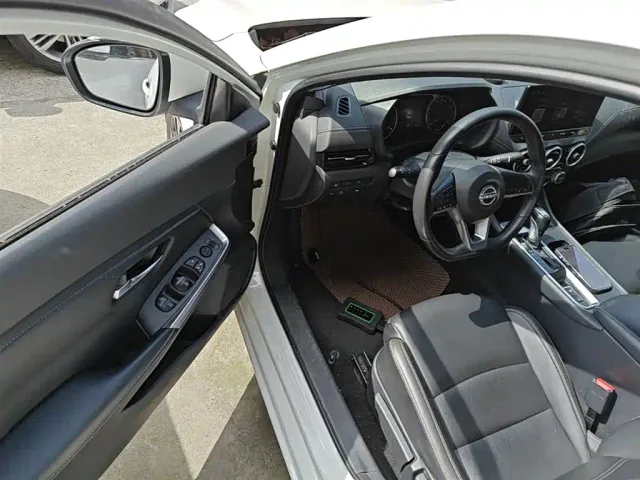 Nissan Sylphy — Фото автомобиля 15