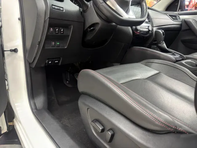Nissan Qashqai — Фото автомобиля 9