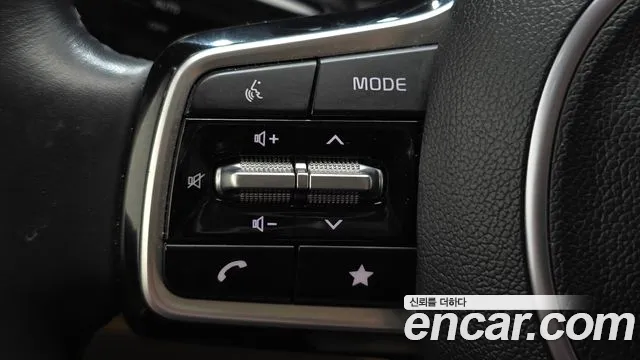 Kia Carnival 4th Gen — Фото автомобиля 25