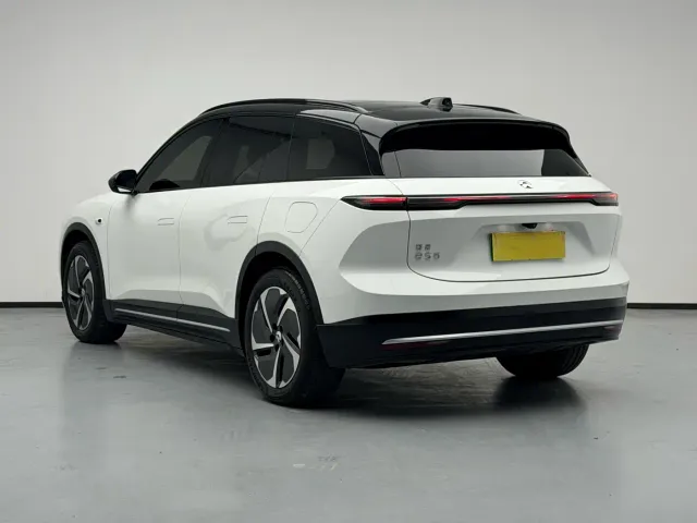 Nio ES6 — Фото автомобиля 3
