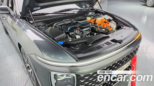 Hyundai Grandeur GN7 — Фото автомобиля 9