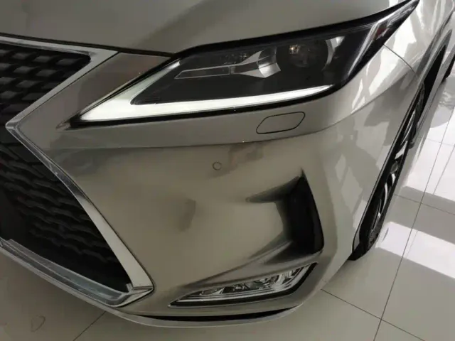 Lexus RX — Фото автомобиля 23