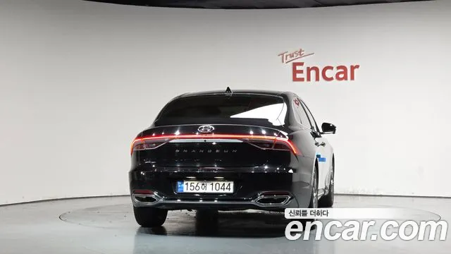Hyundai Grandeur Новый Grandeur IG — Фото автомобиля 4