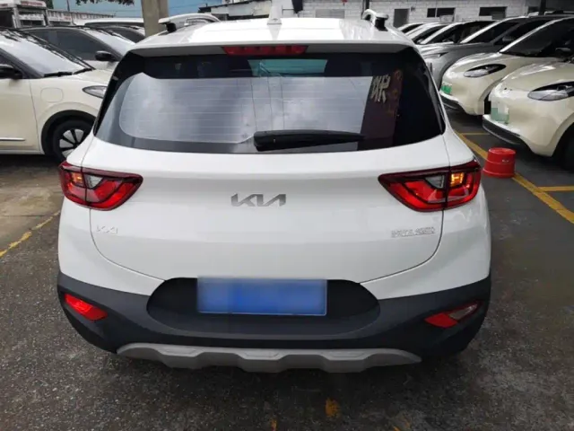 Kia KX1 — Фото автомобиля 5