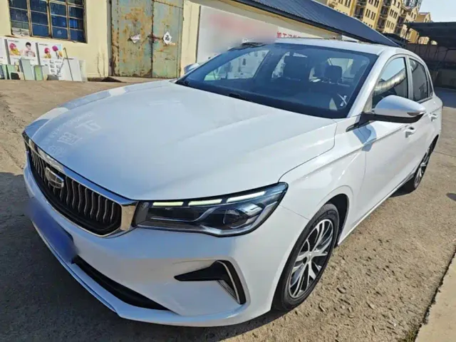 Фотография автомобиля — Geely Emgrand