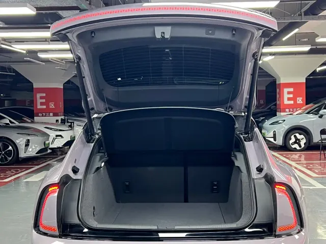 Audi E5 Sportback — Фото автомобиля 11