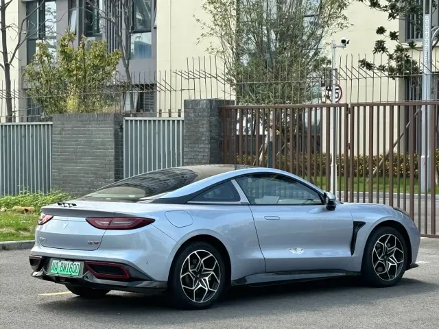 Hozon Neta GT — Фото автомобиля 18