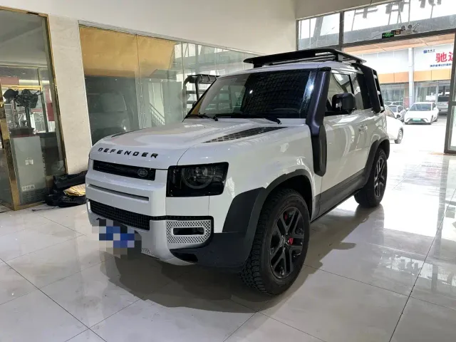 Фотография автомобиля — Land Rover Defender