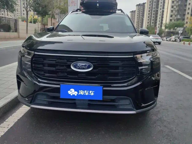 Ford Edge — Фото автомобиля 2