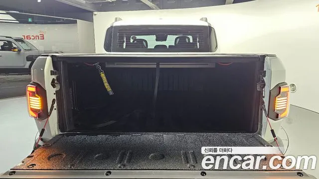 Kia Tasman Tasman 2.5T Бензин 4WD — Фото автомобиля 20