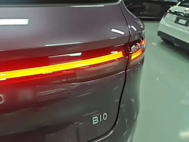 Leapmotor B10 — Фото автомобиля 7