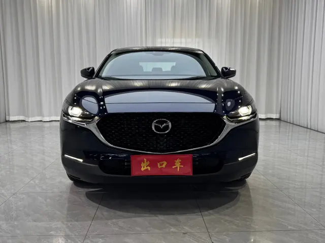 Mazda CX-30 — Фото автомобиля 3