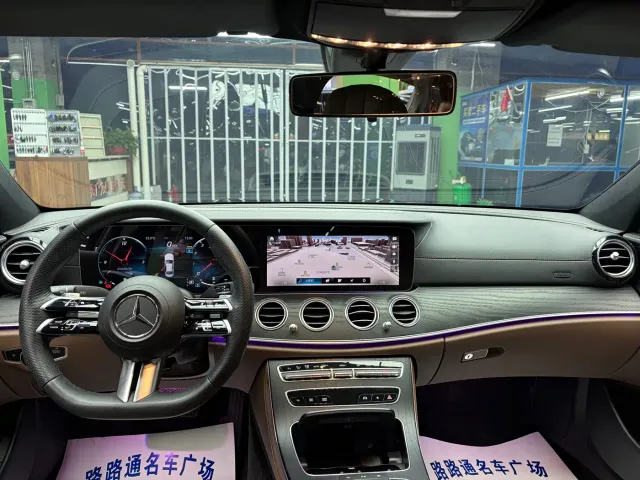 Mercedes-Benz E-Class — Фото автомобиля 7