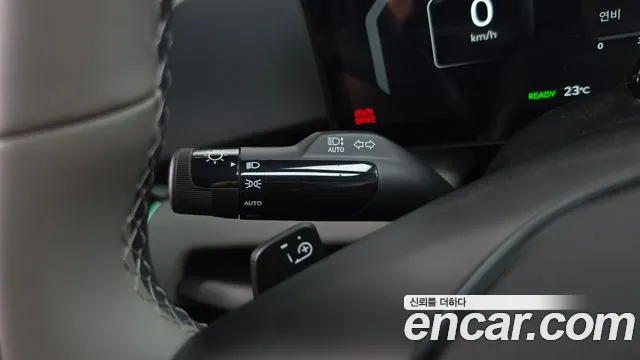 Kia EV4 — Фото автомобиля 24
