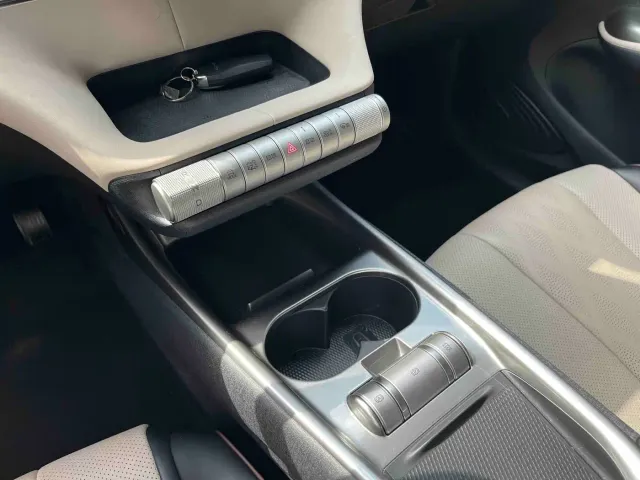 BYD Dolphin — Фото автомобиля 11