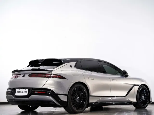 Denza Z9GT — Фото автомобиля 4