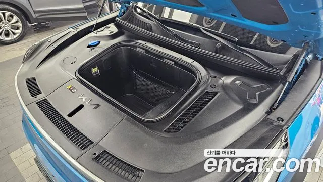 Kia EV9 — Фото автомобиля 6