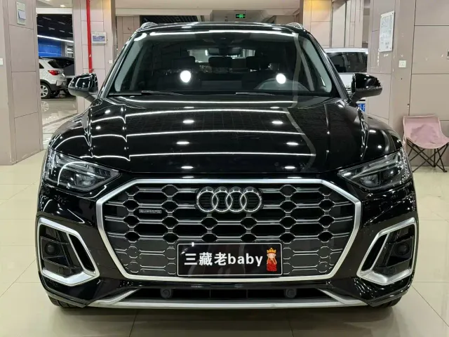 Audi Q5L — Фото автомобиля 2
