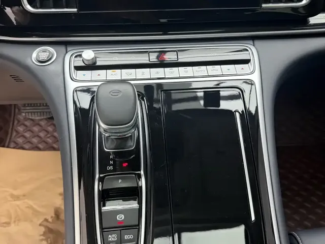 GAC Trumpchi M8 — Фото автомобиля 13