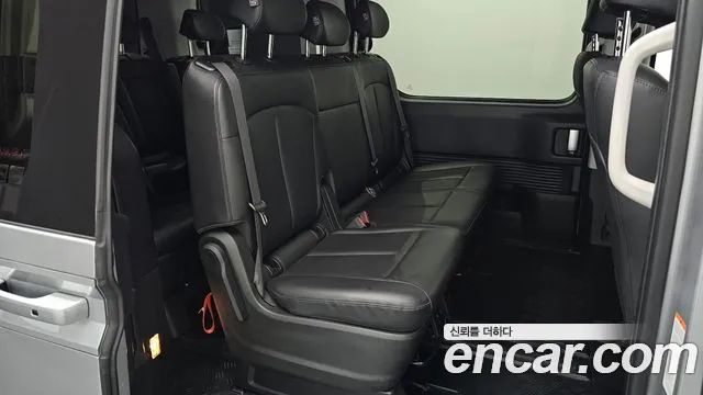 Hyundai Staria — Фото автомобиля 12