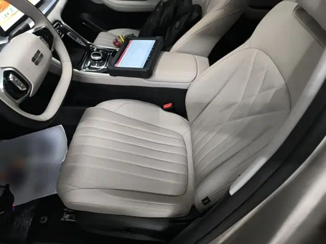Geely Galaxy Stellar 6 — Фото автомобиля 14