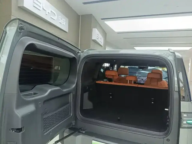 BYD FangChengBao Titanium 7 — Фото автомобиля 18