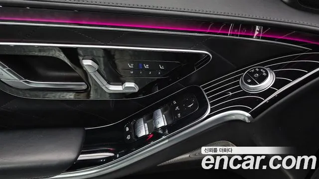 Mercedes-Benz S-Class — Фото автомобиля 20