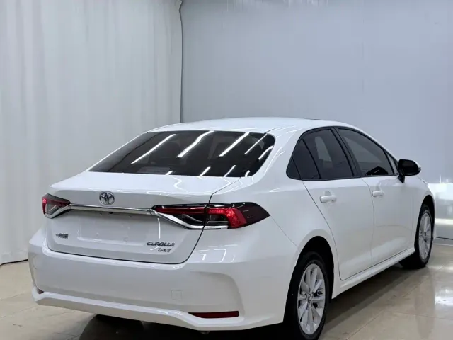 Toyota Corolla — Фото автомобиля 4