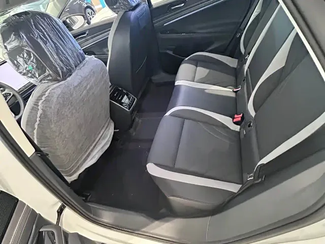 Volkswagen ID.7 Vizzion — Фото автомобиля 9