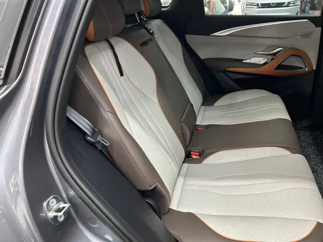 BYD Song Pro — Фото автомобиля 13