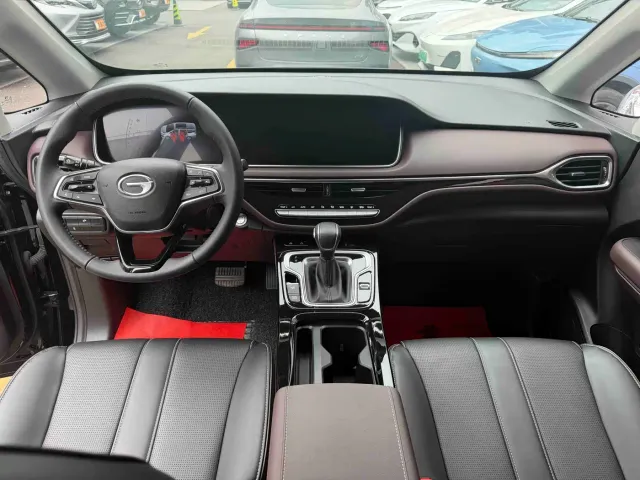GAC Trumpchi M6 — Фото автомобиля 12