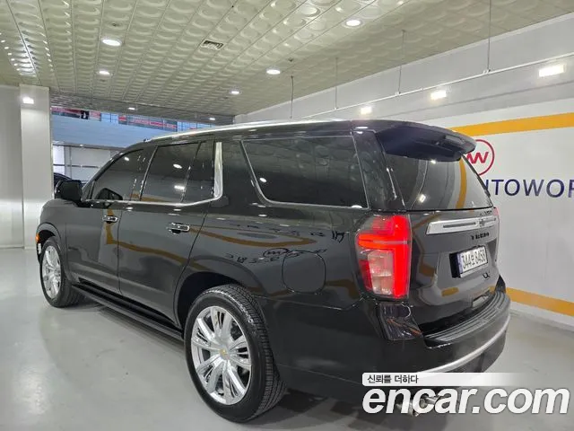 Chevrolet Tahoe — Фото автомобиля 5