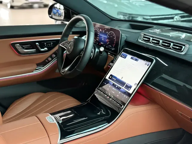 Mercedes-Benz S-Class — Фото автомобиля 7