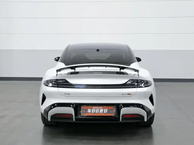 Xiaomi SU7 — Фото автомобиля 4