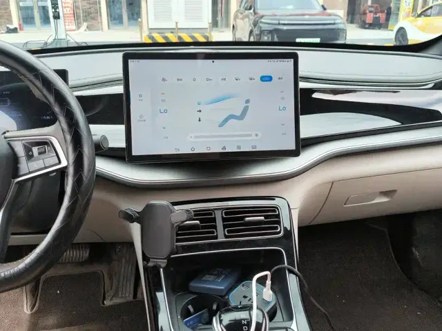BYD Qin PLUS — Фото автомобиля 13