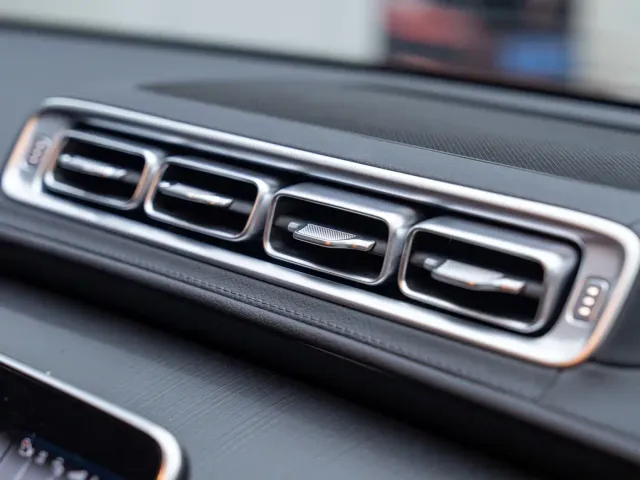 Mercedes-Benz S-Class — Фото автомобиля 16
