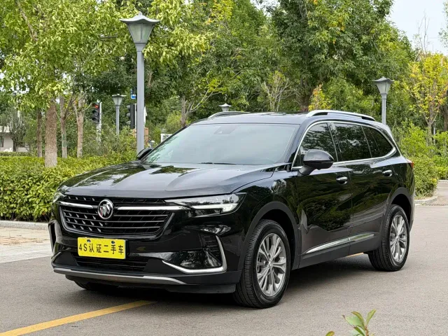Фотография автомобиля — Buick Envision Plus