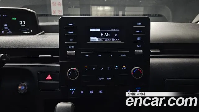 Hyundai Staria Staria Карго 3 места — Фото автомобиля 14