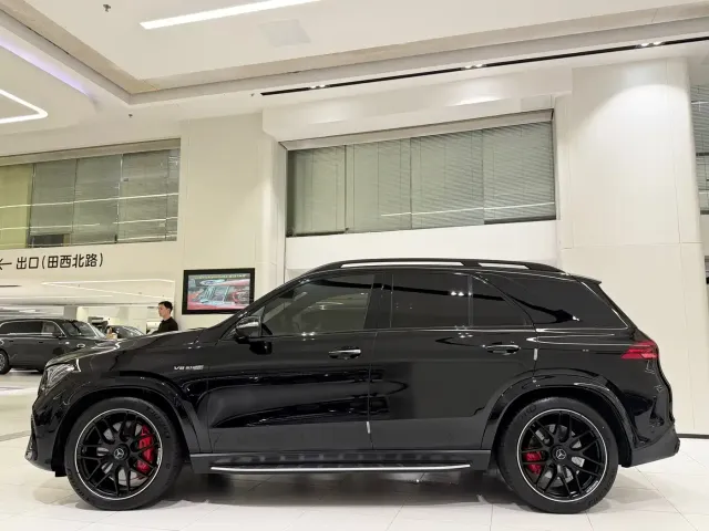 Mercedes-Benz Mercedes-Benz GLE AMG 2024 AMG GLE 63 S 4MATIC+ — Фото автомобиля 3
