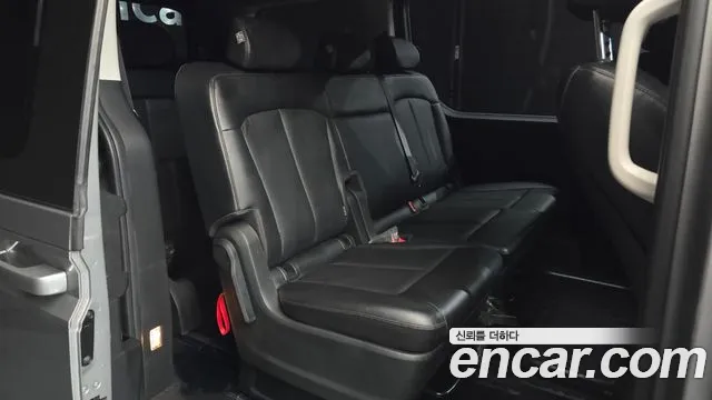 Hyundai Staria — Фото автомобиля 11