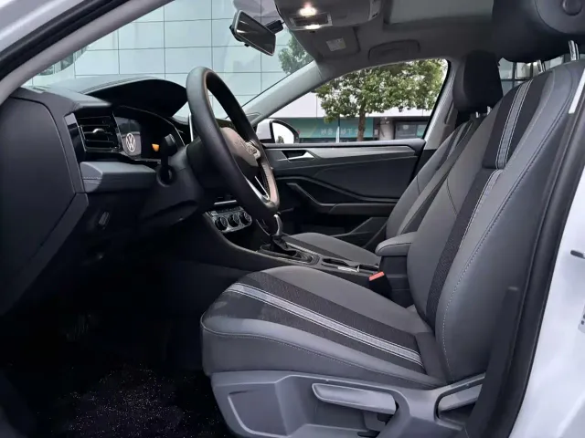 Volkswagen Sagitar — Фото автомобиля 4