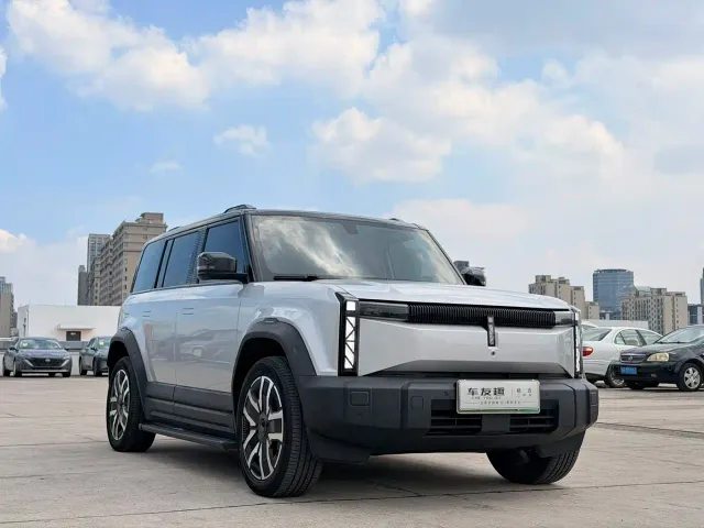 iCAR 03 — Фото автомобиля 3